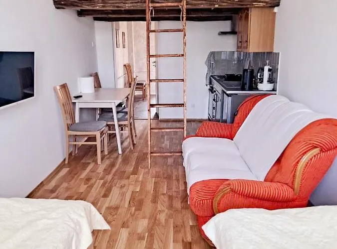 Apartament Obroncow Pokoju 6