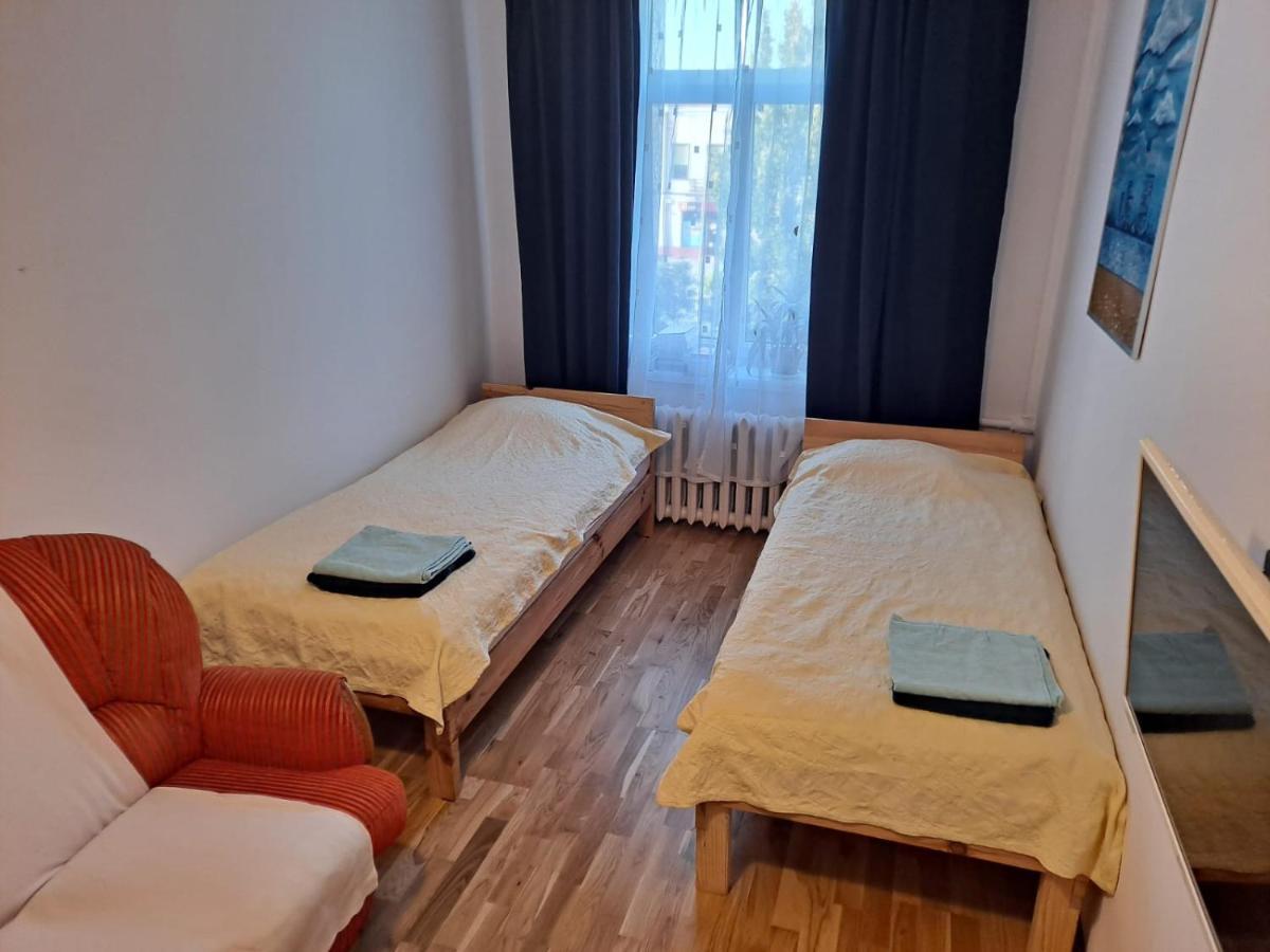 Apartment Obroncow Pokoju 6